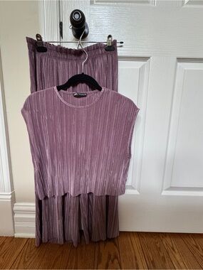 Zara Pleated Knit Set in Mauve